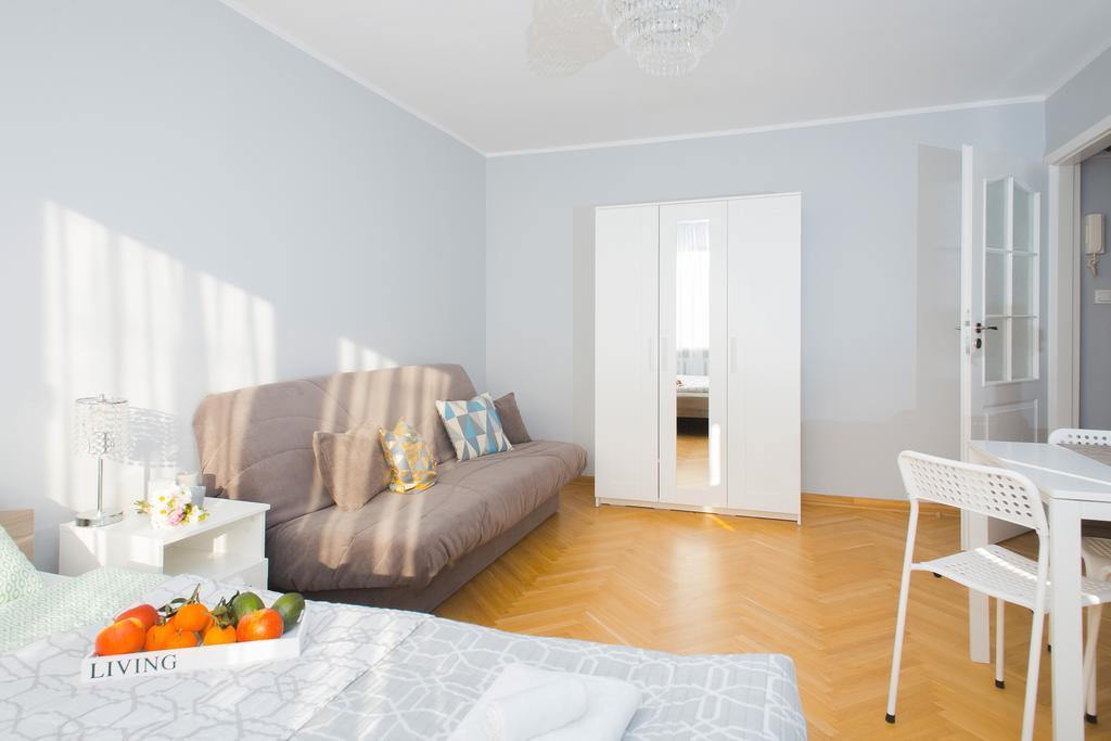Shortstaypoland Bonifraterska ワルシャワ エクステリア 写真